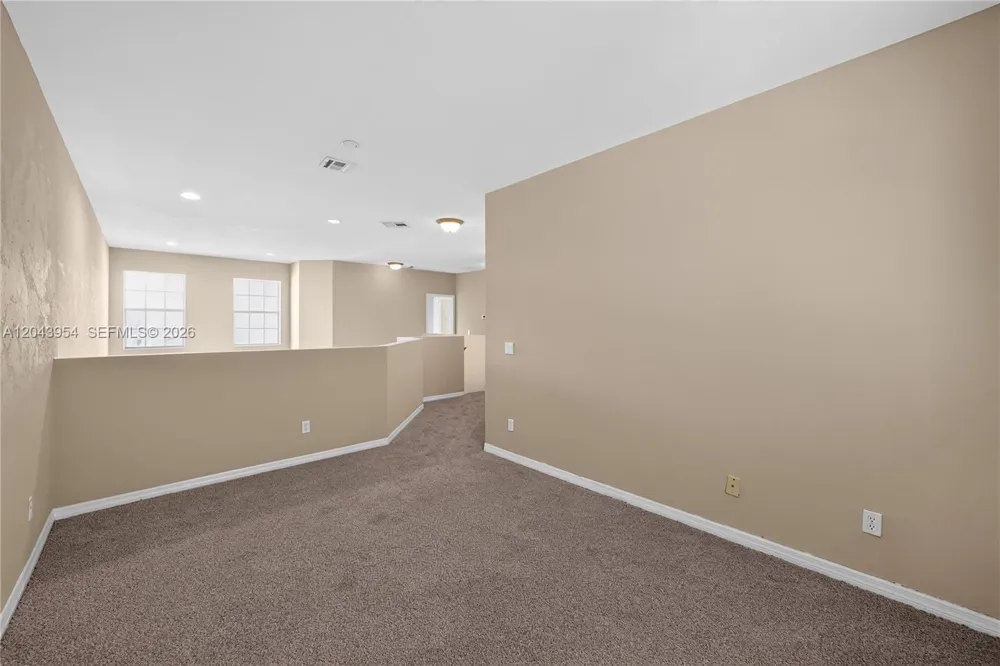 9317 Natures Way Fort Pierce, FL 34945