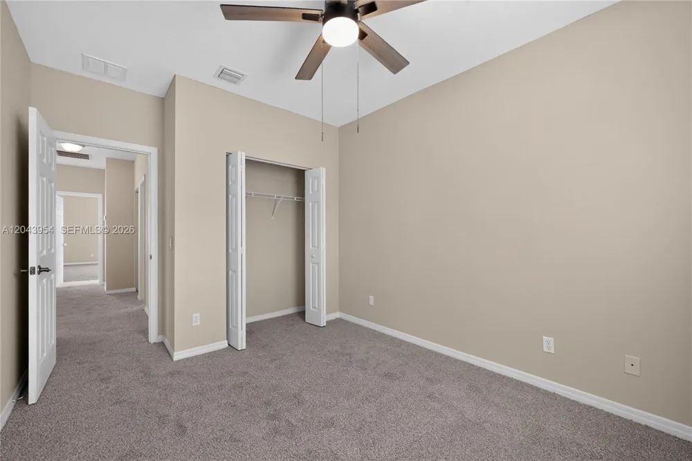9317 Natures Way Fort Pierce, FL 34945