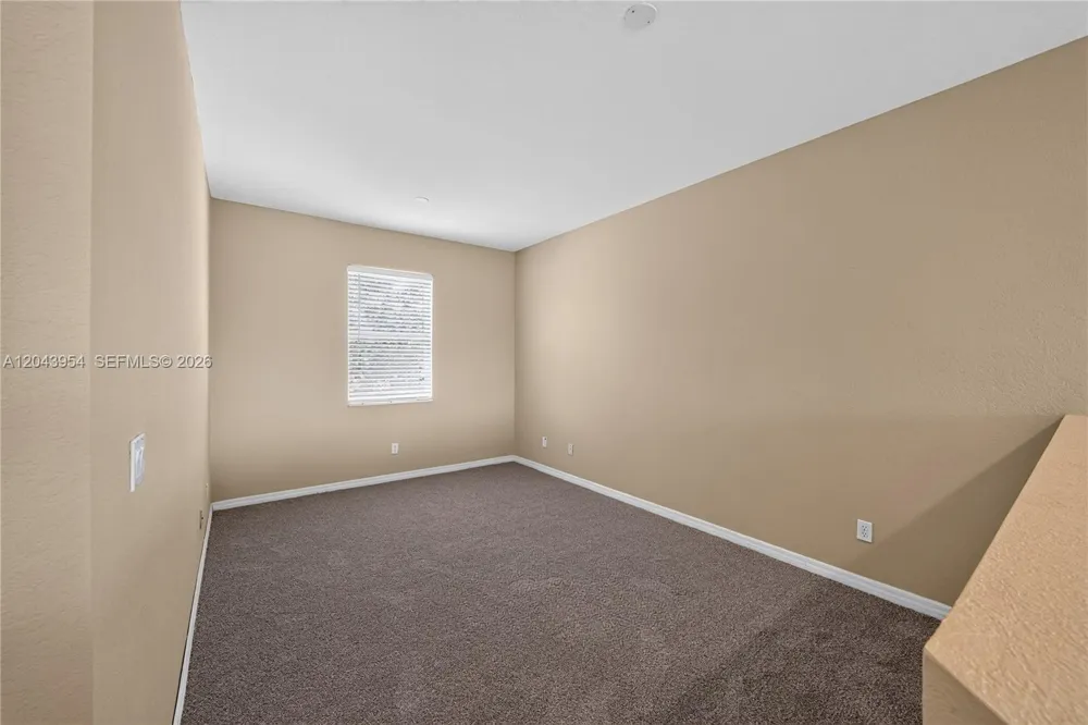 9317 Natures Way Fort Pierce, FL 34945