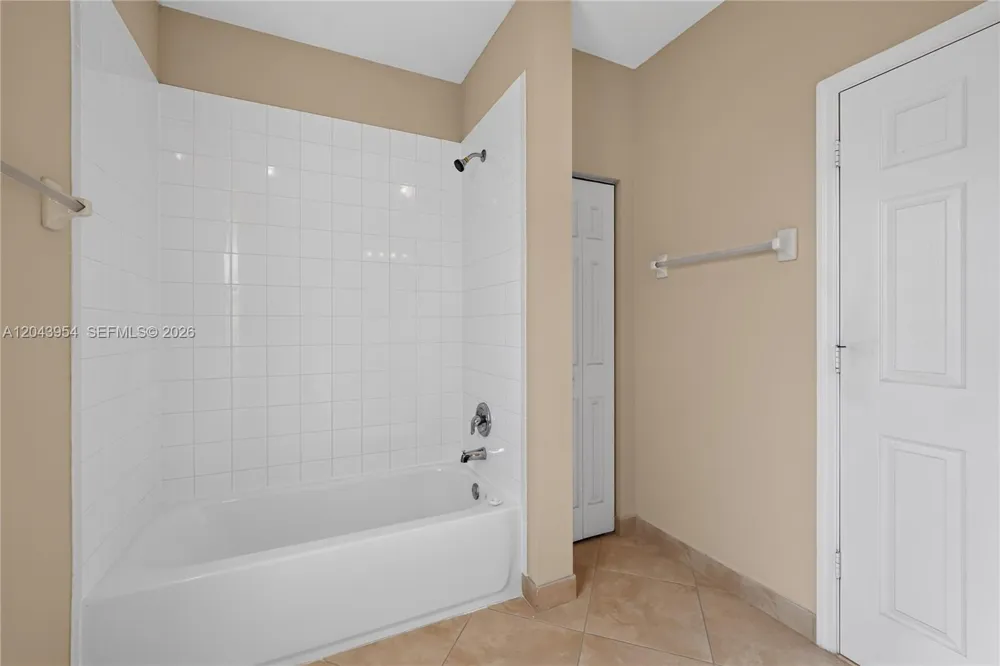 9317 Natures Way Fort Pierce, FL 34945