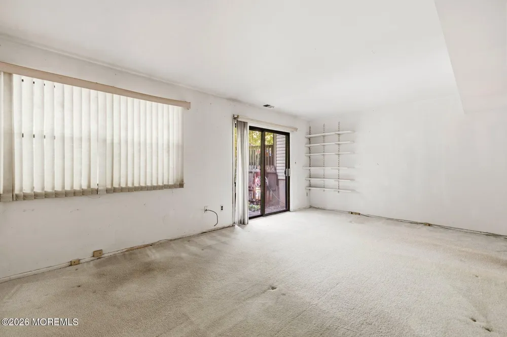 703 Merrywood Drive Edison, NJ 08817