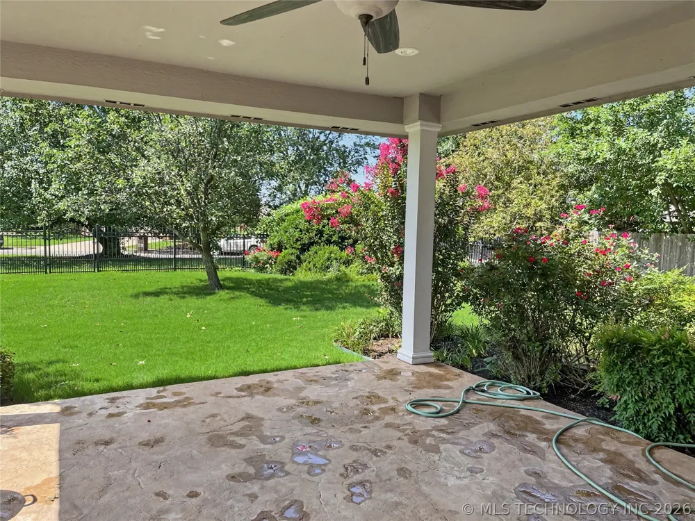 1550 Redwood Place Tahlequah, OK 74464
