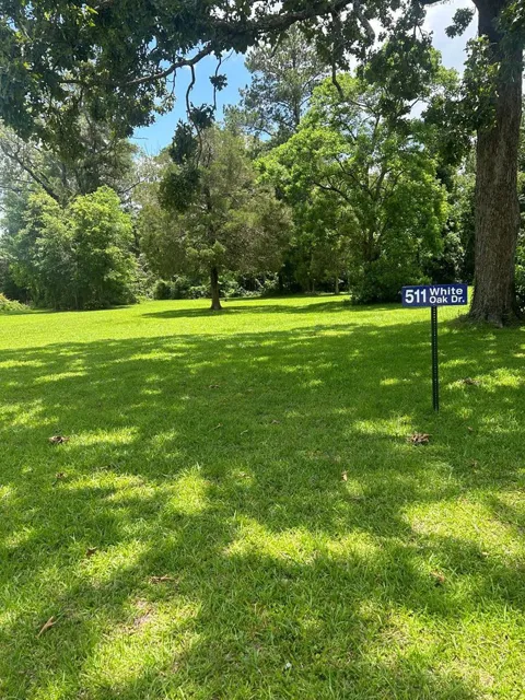 511 White Oak