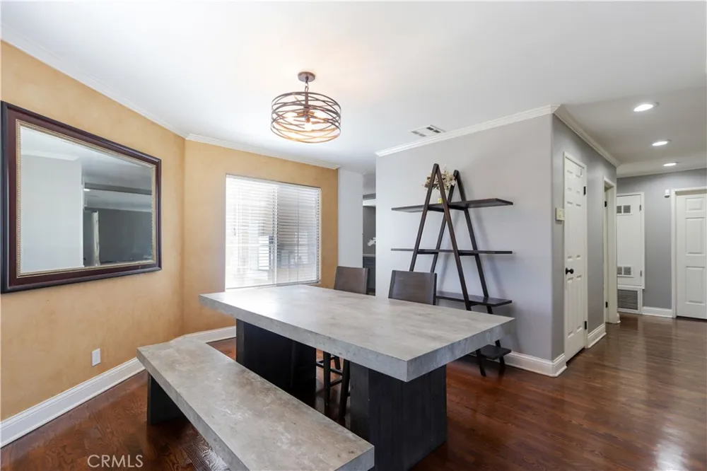 4826 Faculty Avenue Long Beach, CA 90808