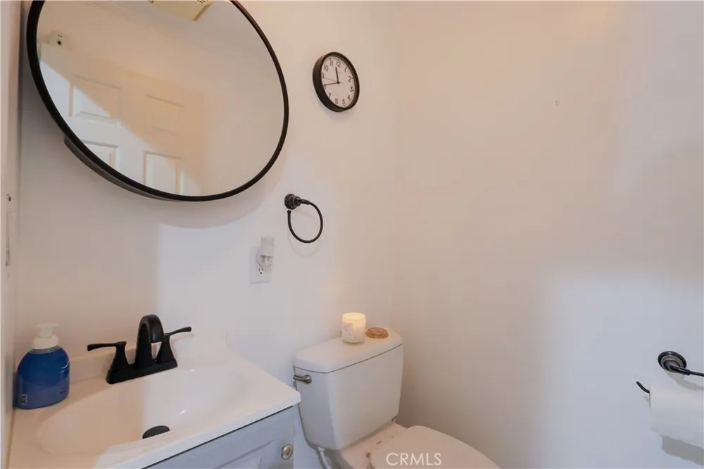 4826 Faculty Avenue Long Beach, CA 90808
