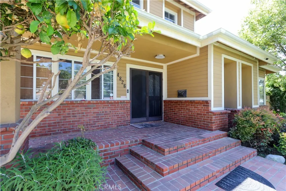 4826 Faculty Avenue Long Beach, CA 90808