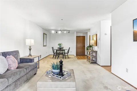 18620 52nd Avenue W #116