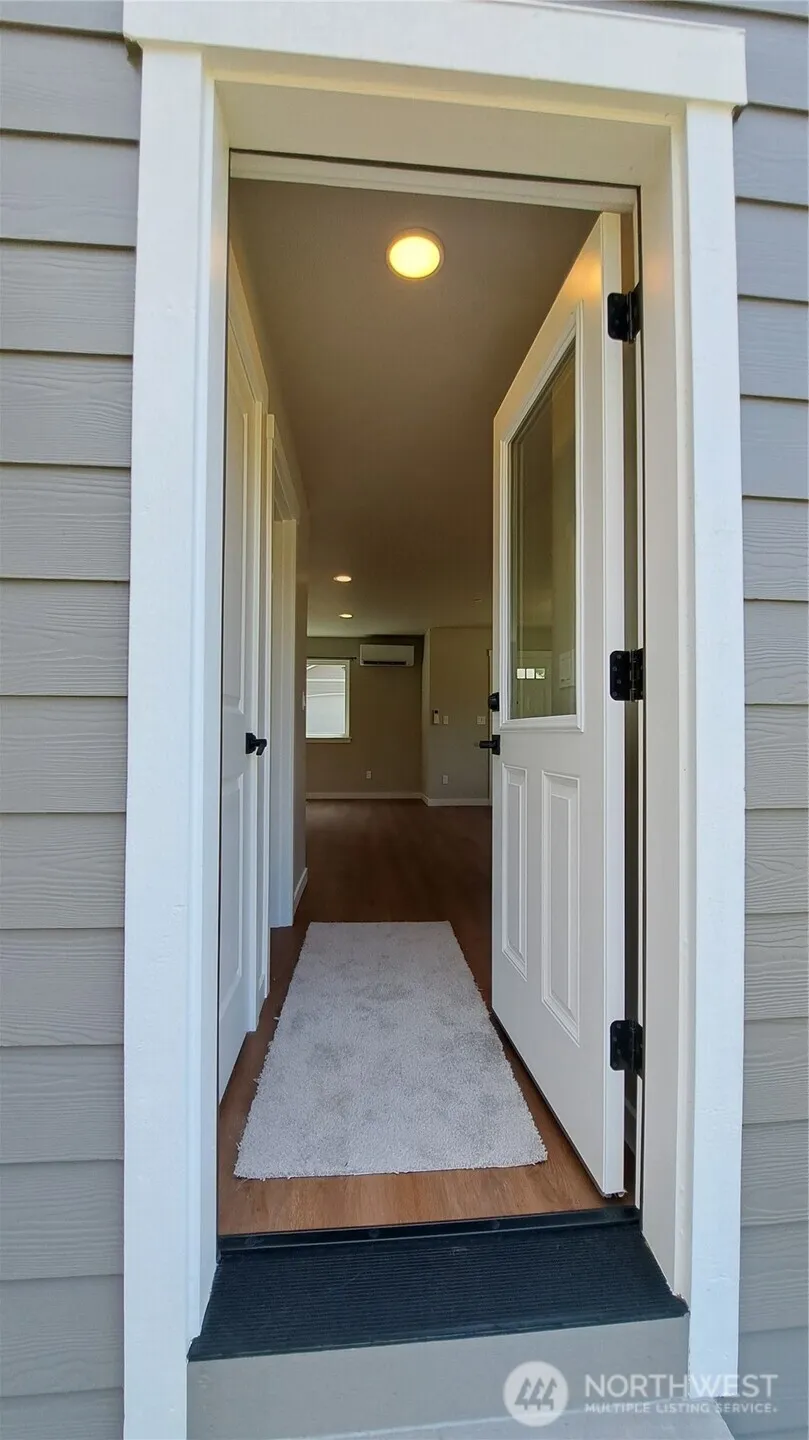 3111 E Camellia Way Port Orchard, WA 98366
