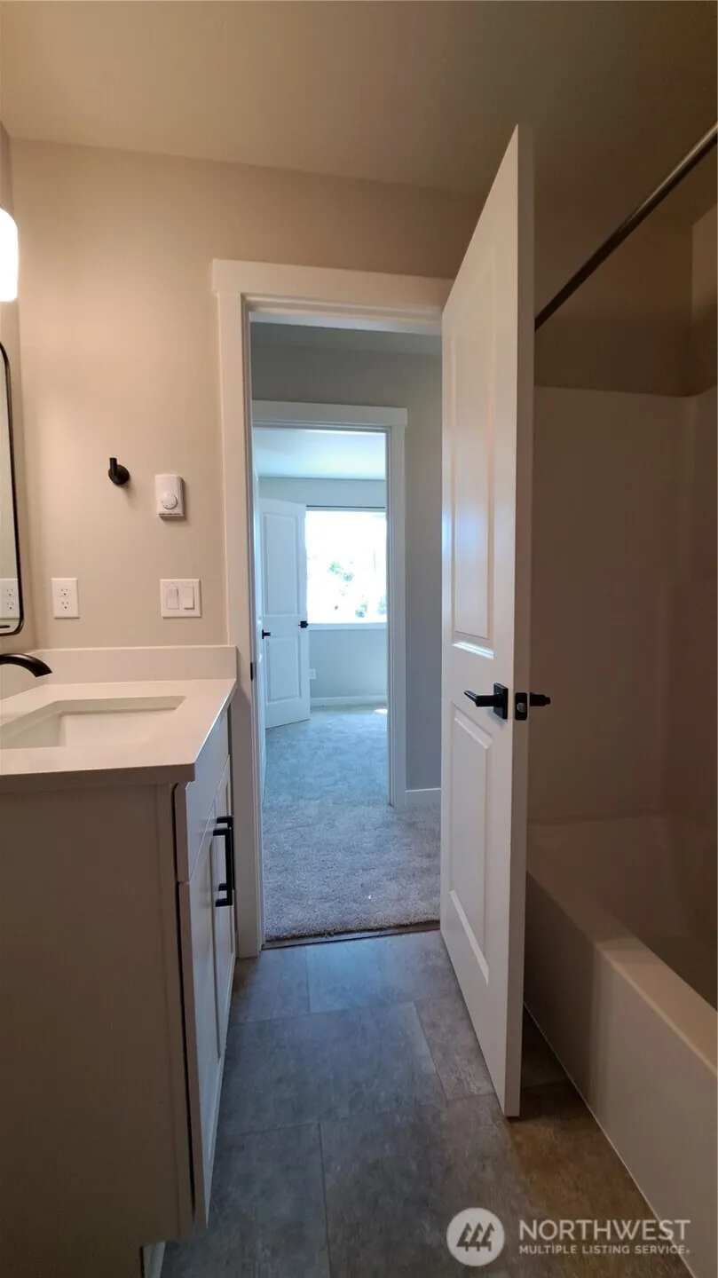 3111 E Camellia Way Port Orchard, WA 98366