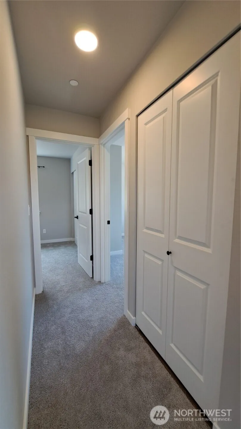 3111 E Camellia Way Port Orchard, WA 98366