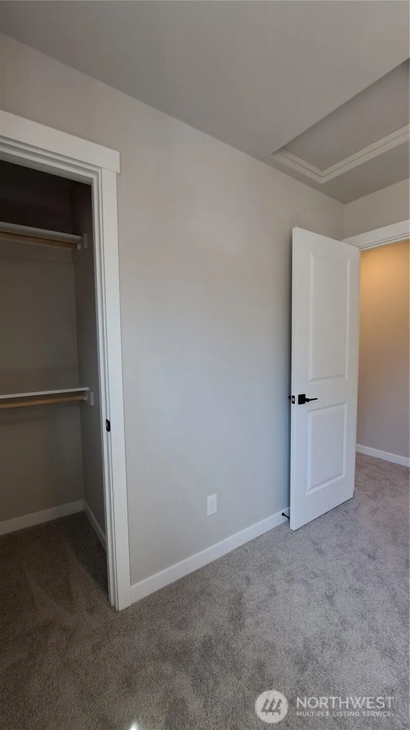 3111 E Camellia Way Port Orchard, WA 98366