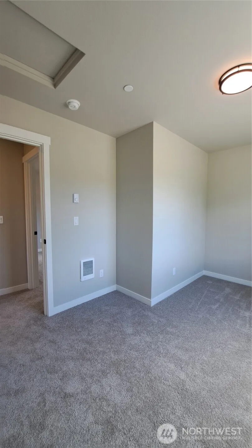 3111 E Camellia Way Port Orchard, WA 98366