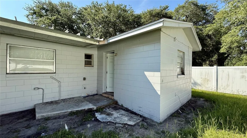 205 MILL STREET Wildwood, FL 34785