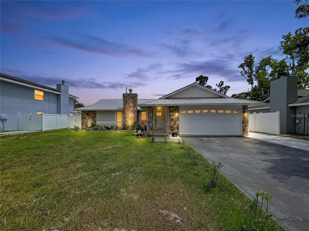 5520 FULMAR DRIVE Tampa, FL 33625