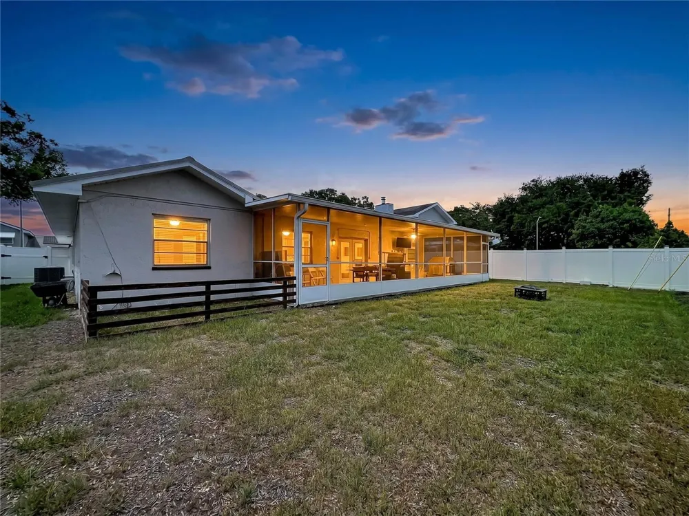 5520 FULMAR DRIVE Tampa, FL 33625