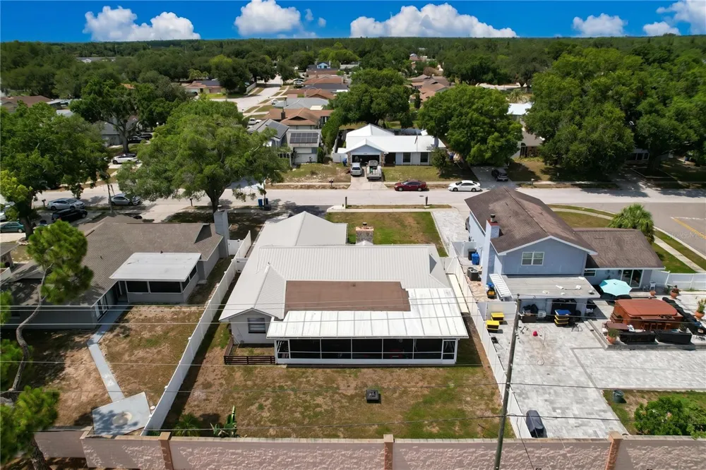 5520 FULMAR DRIVE Tampa, FL 33625