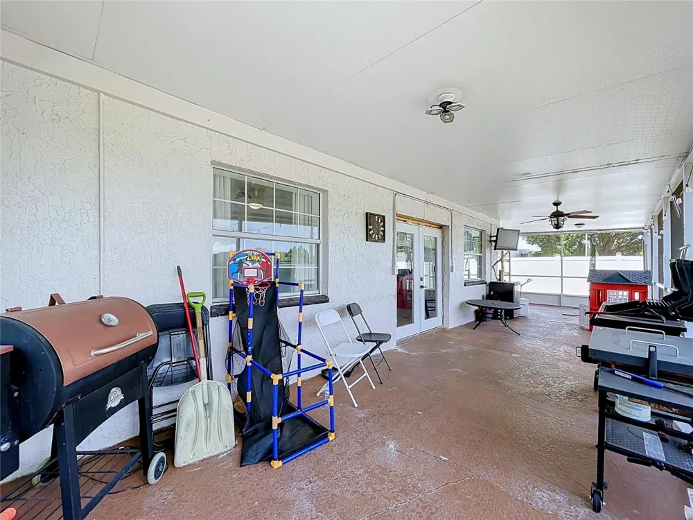 5520 FULMAR DRIVE Tampa, FL 33625