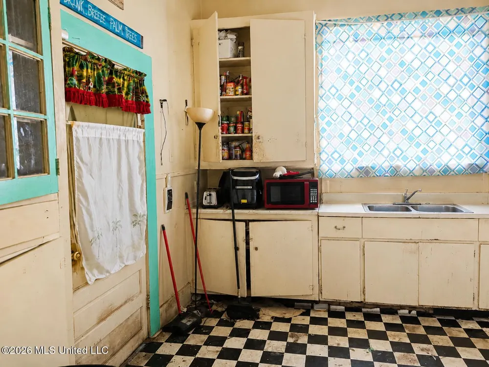 314 Monroe Street Yazoo City, MS 39194