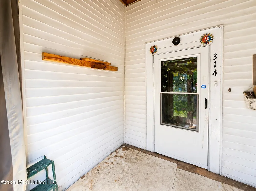 314 Monroe Street Yazoo City, MS 39194