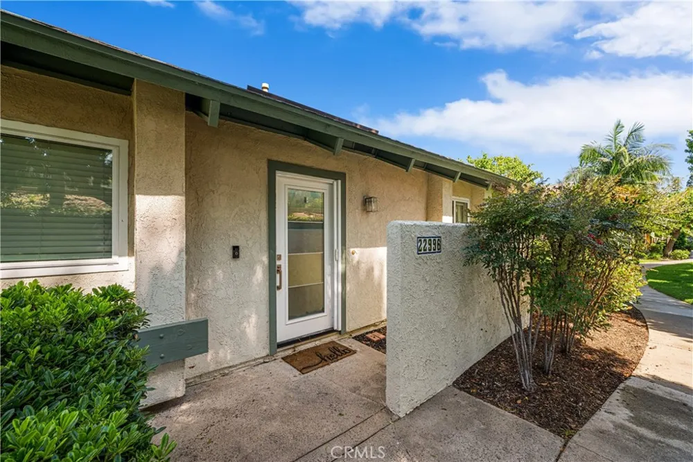 22996 Caminito Mar Laguna Hills, CA 92653