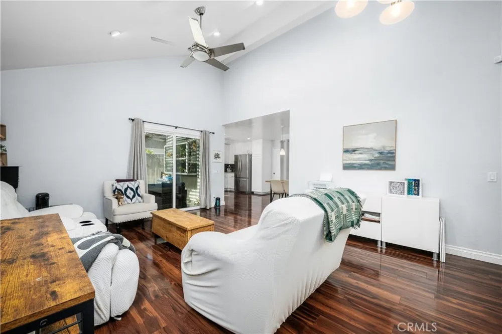 22996 Caminito Mar Laguna Hills, CA 92653