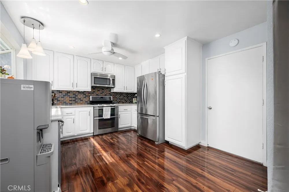 22996 Caminito Mar Laguna Hills, CA 92653