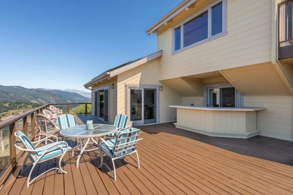 15286 Via La Gitana Carmel Valley, CA 93924