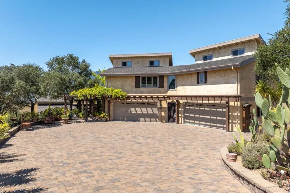 15286 Via La Gitana Carmel Valley, CA 93924