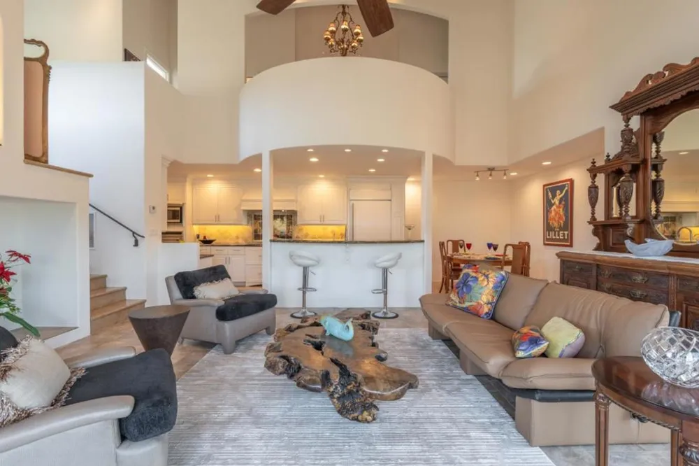 15286 Via La Gitana Carmel Valley, CA 93924