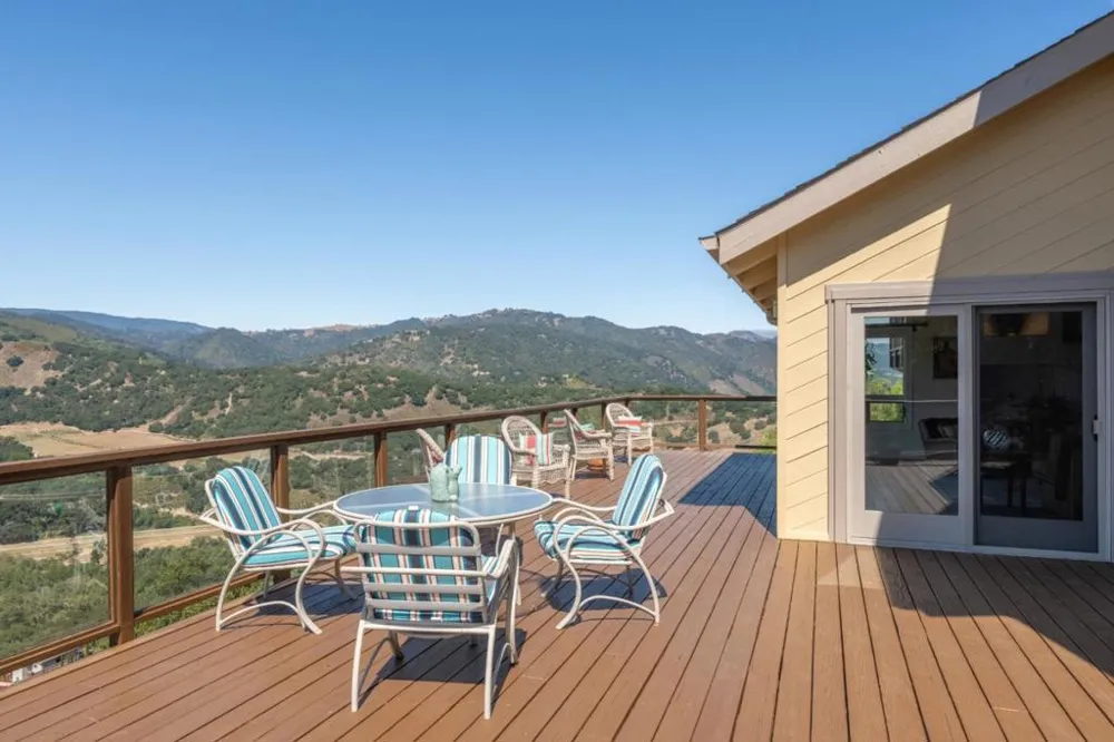 15286 Via La Gitana Carmel Valley, CA 93924