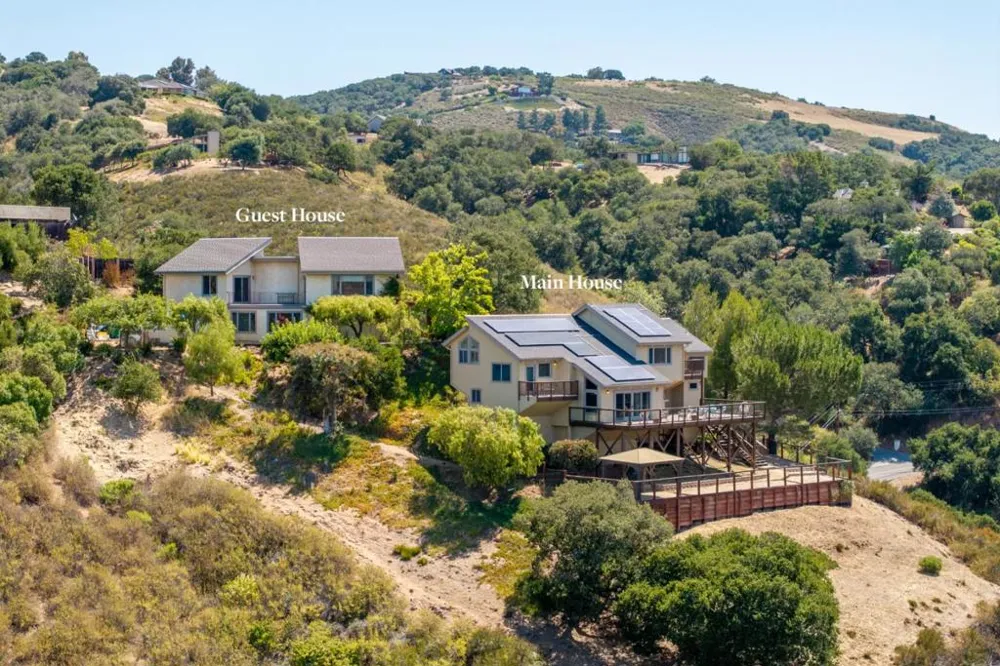 15286 Via La Gitana Carmel Valley, CA 93924