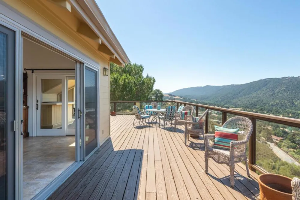 15286 Via La Gitana Carmel Valley, CA 93924