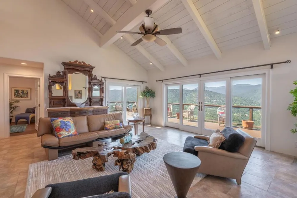 15286 Via La Gitana Carmel Valley, CA 93924