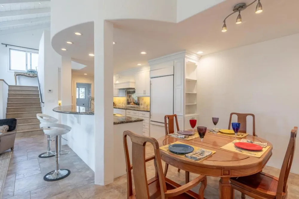 15286 Via La Gitana Carmel Valley, CA 93924