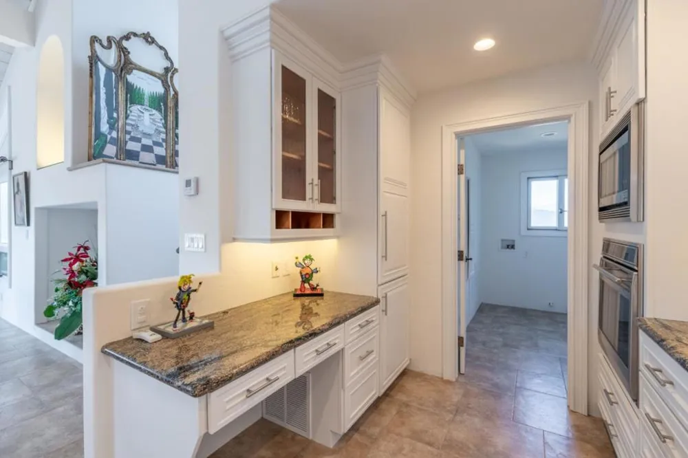 15286 Via La Gitana Carmel Valley, CA 93924
