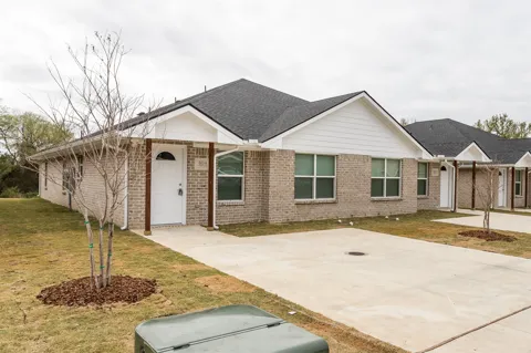 603 Casa Linda Drive #B