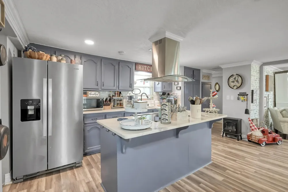 281 Shady Oaks Drive Point Blank, TX 77364