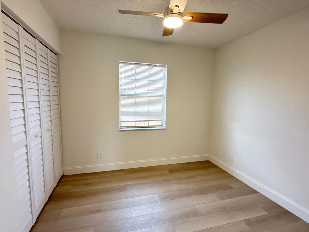 2630 W 28th Street Riviera Beach, FL 33404