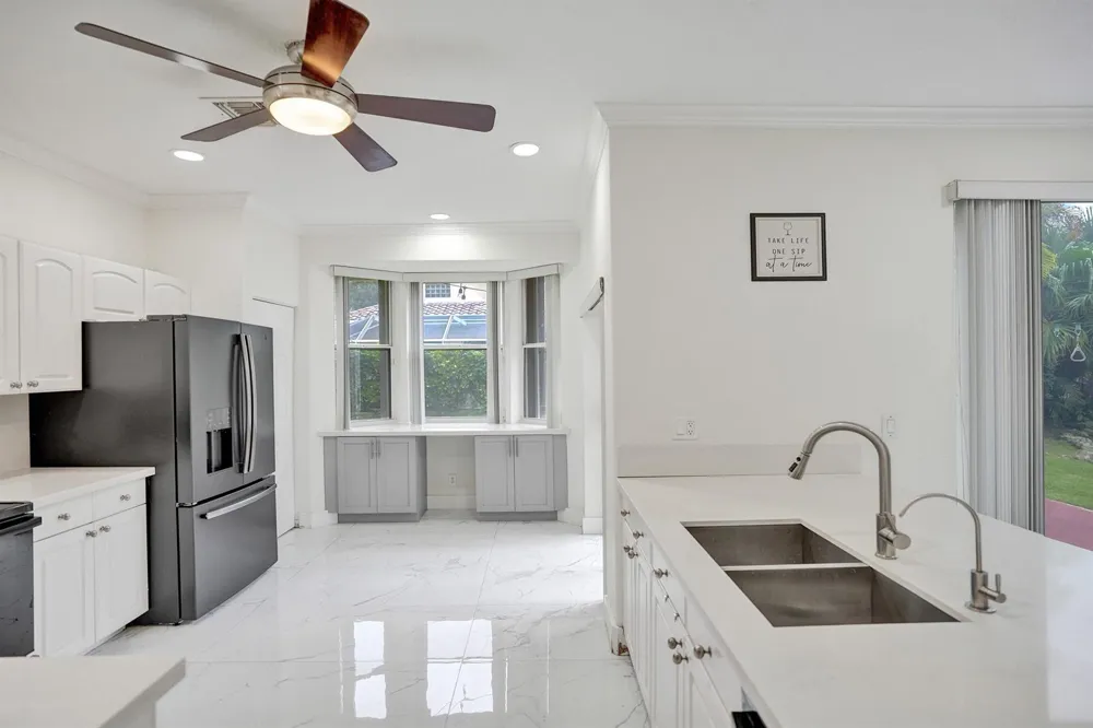 4180 Lansing Avenue Cooper City, FL 33026