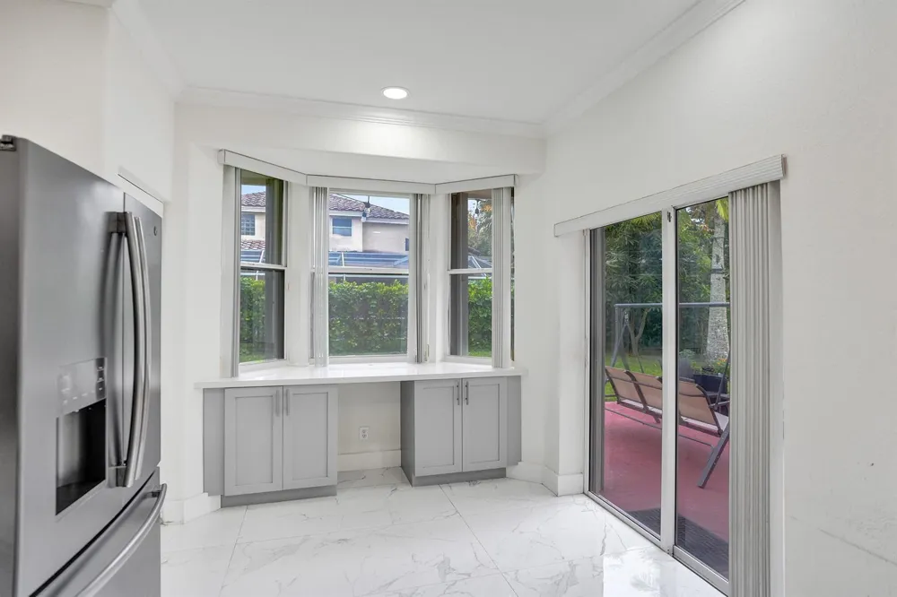 4180 Lansing Avenue Cooper City, FL 33026