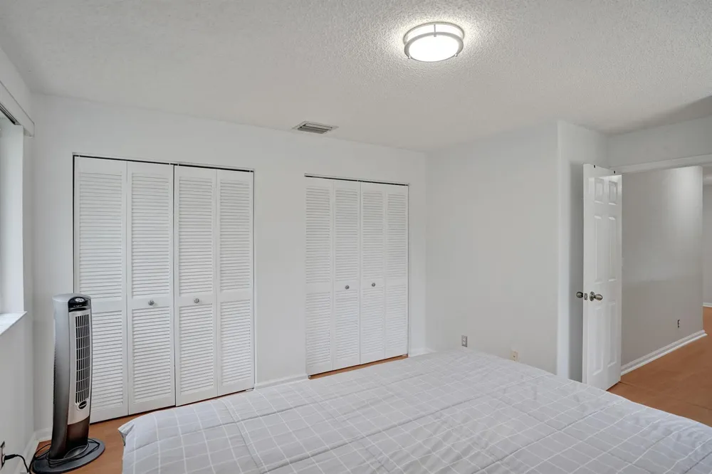 4180 Lansing Avenue Cooper City, FL 33026