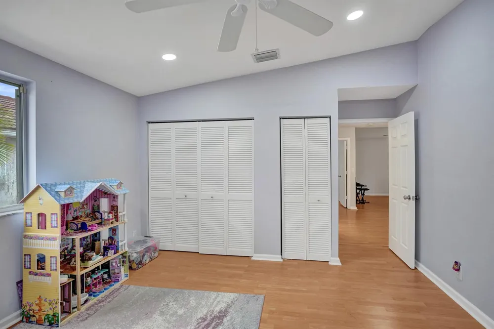 4180 Lansing Avenue Cooper City, FL 33026