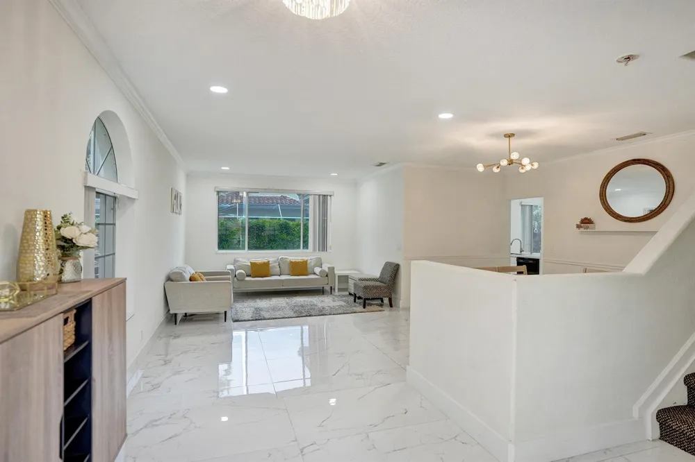 4180 Lansing Avenue Cooper City, FL 33026