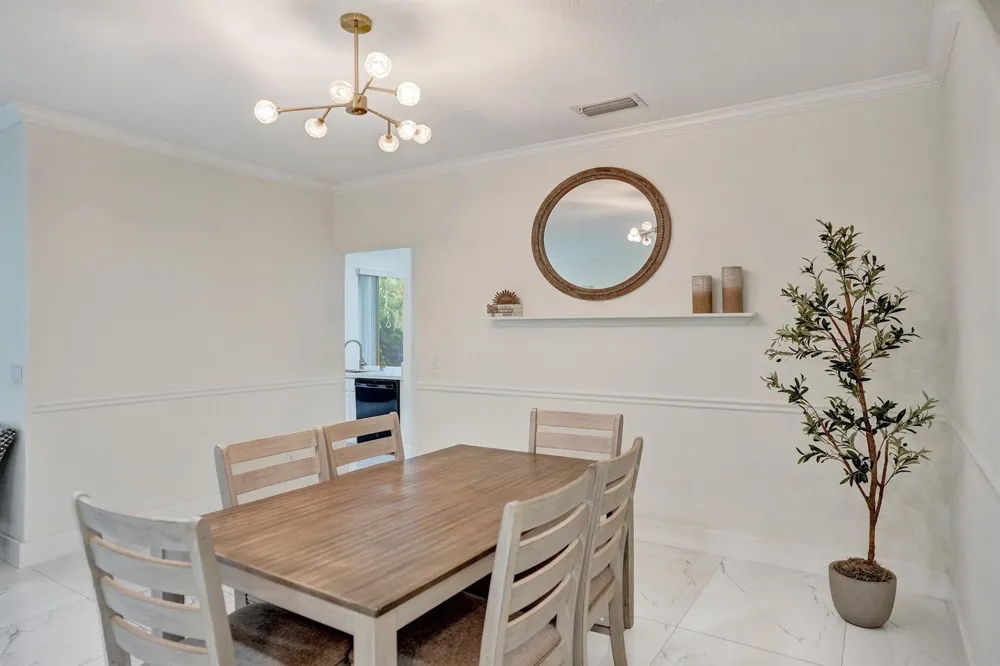 4180 Lansing Avenue Cooper City, FL 33026
