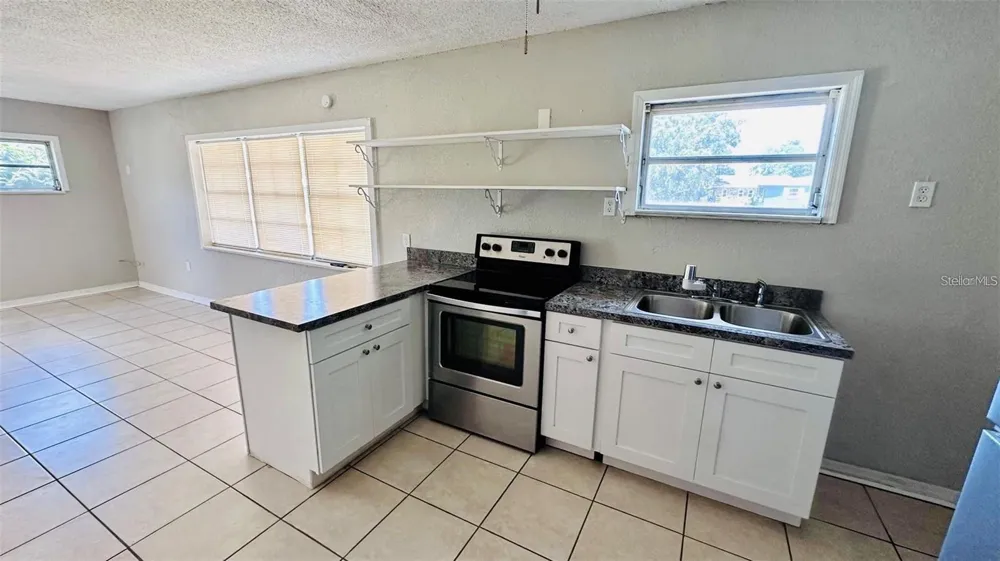 1310 COMBEE ROAD #7 Lakeland, FL 33801