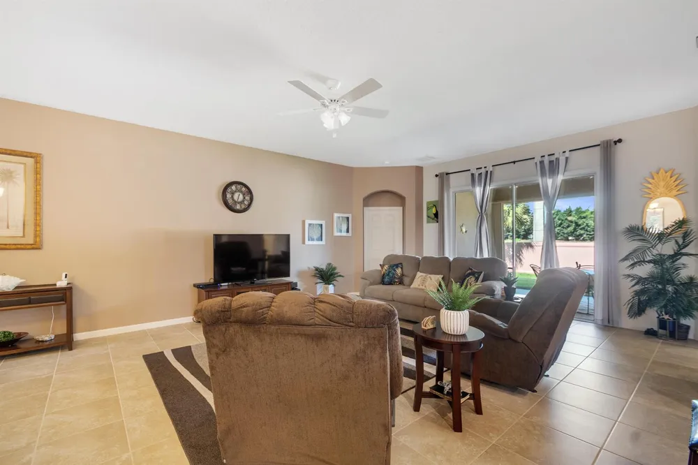 6360 Park Chester Terrace Vero Beach, FL 32967