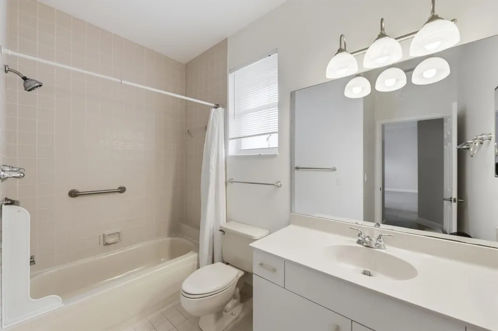 2644 Miller Court Weston, FL 33332