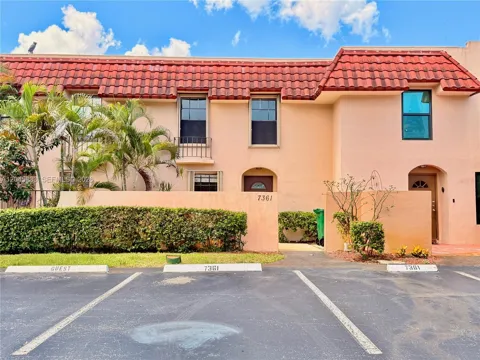 7361 SW 26th Ct #84