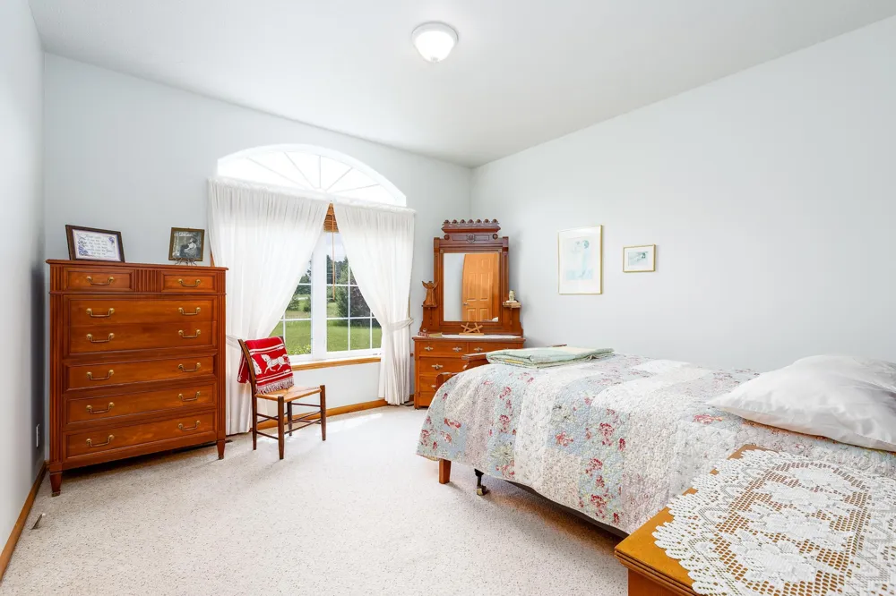 5680 Gorivan Road Blaine Township, MI 49635