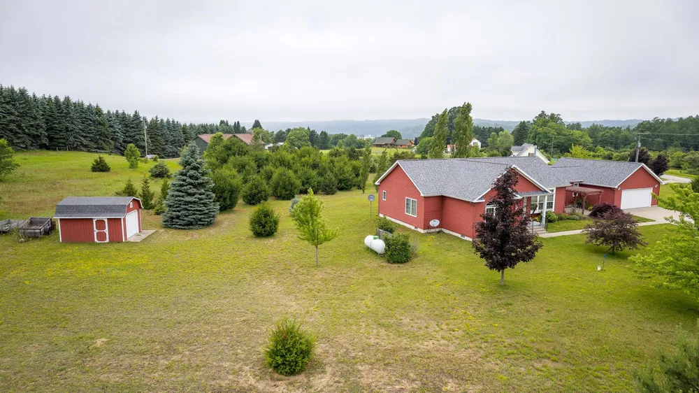 5680 Gorivan Road Blaine Township, MI 49635